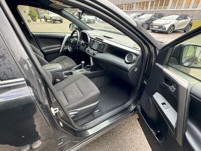 Toyota RAV4 Gebrauchtwagen