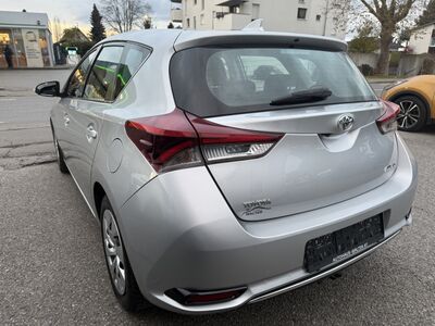 Toyota Auris Gebrauchtwagen