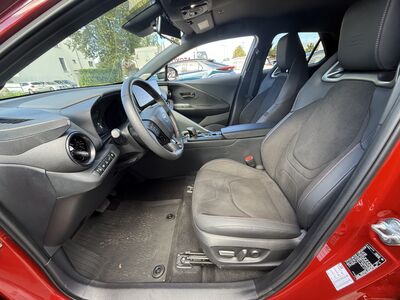 Toyota C-HR Gebrauchtwagen