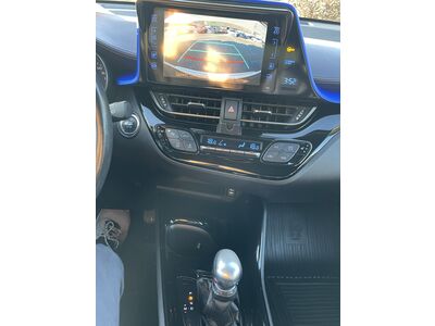 Toyota C-HR Gebrauchtwagen