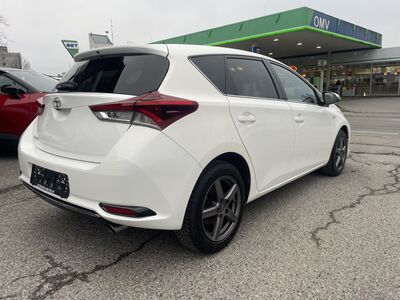Toyota Auris Gebrauchtwagen