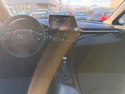 Toyota C-HR Gebrauchtwagen