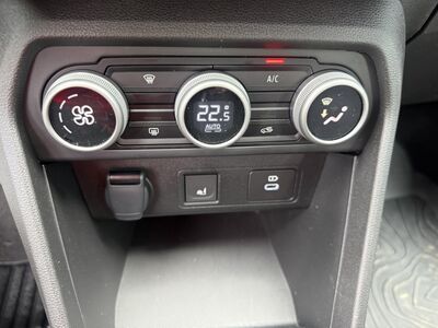 Dacia Sandero Gebrauchtwagen Dacia Sandero Gebrauchtwagen