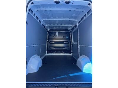 Nissan Interstar Neuwagen