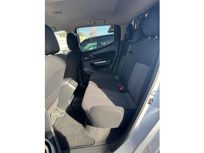 Mitsubishi L 200 Gebrauchtwagen Mitsubishi L 200 Gebrauchtwagen