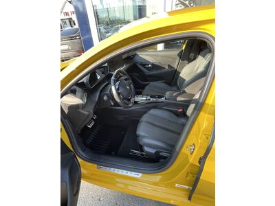 Peugeot 208 Gebrauchtwagen