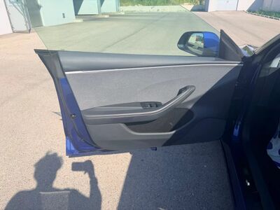 Tesla Model 3 Gebrauchtwagen Tesla Model 3 Gebrauchtwagen