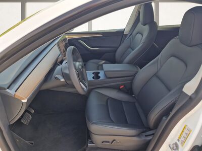 Tesla Model Y Gebrauchtwagen