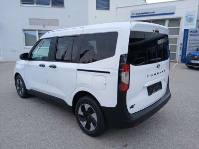 Ford Tourneo Courier Neuwagen