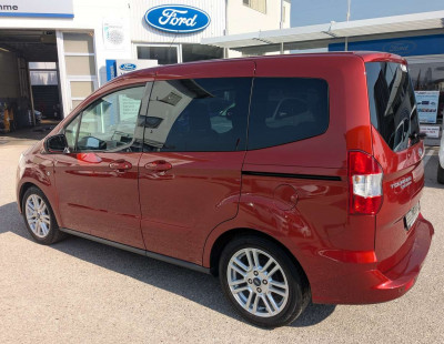 Ford Tourneo Courier Gebrauchtwagen Ford Tourneo Courier Gebrauchtwagen