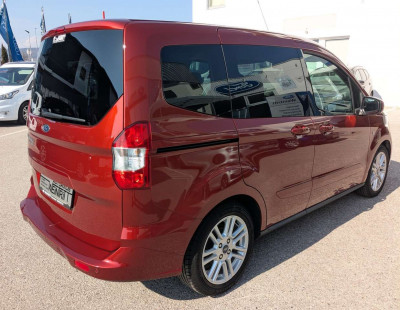 Ford Tourneo Courier Gebrauchtwagen Ford Tourneo Courier Gebrauchtwagen