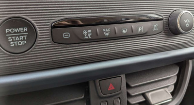 Ford Tourneo Courier Neuwagen