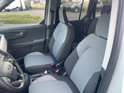 Ford Tourneo Courier Neuwagen