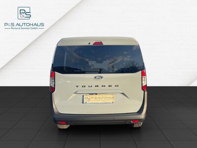 Ford Tourneo Courier Neuwagen
