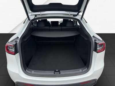 Tesla Model Y Gebrauchtwagen Tesla Model Y Gebrauchtwagen