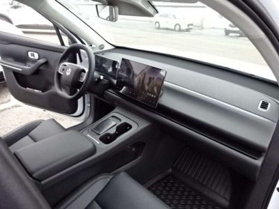 Leapmotor C10 Vorführwagen