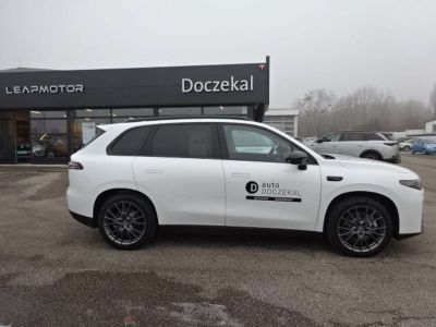 Leapmotor C10 Vorführwagen