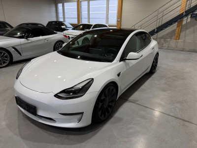Tesla Model 3 Gebrauchtwagen