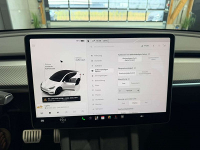 Tesla Model Y Gebrauchtwagen Tesla Model Y Gebrauchtwagen