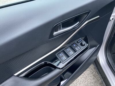 Toyota C-HR Gebrauchtwagen