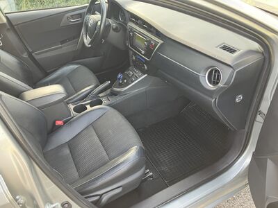 Toyota Auris Gebrauchtwagen