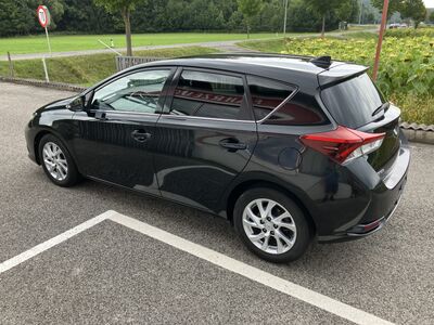 Toyota Auris Gebrauchtwagen