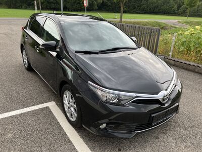 Toyota Auris Gebrauchtwagen
