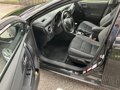 Toyota Auris Gebrauchtwagen