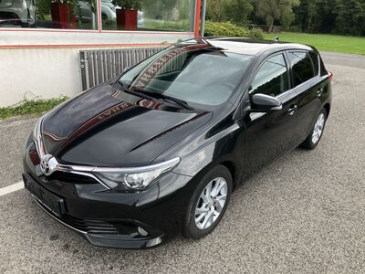 Toyota Auris Gebrauchtwagen