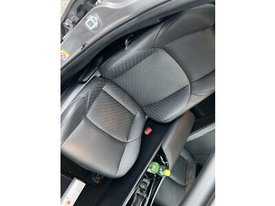 Toyota C-HR Gebrauchtwagen