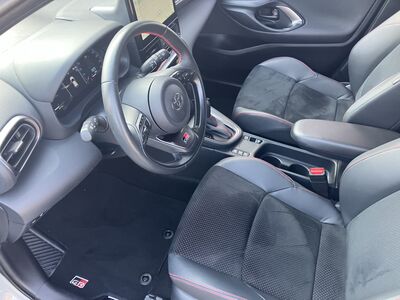 Toyota Yaris Cross Gebrauchtwagen Toyota Yaris Cross Gebrauchtwagen