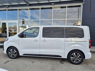 Peugeot Traveller Vorführwagen