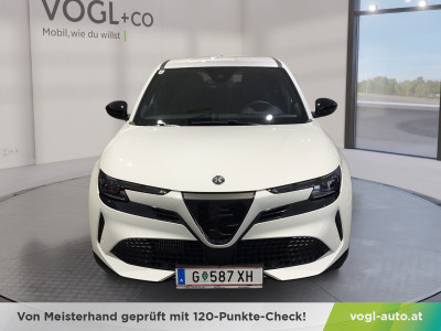 Alfa Romeo Junior Vorführwagen