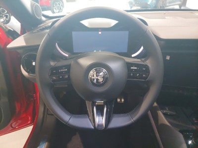 Alfa Romeo Junior Vorführwagen