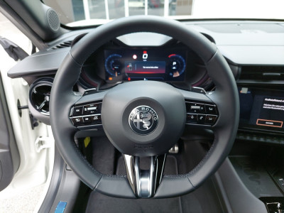 Alfa Romeo Junior Vorführwagen