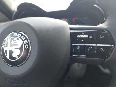 Alfa Romeo Junior Vorführwagen