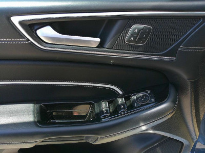 Ford S-MAX Gebrauchtwagen