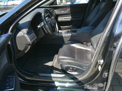Jaguar XF Gebrauchtwagen
