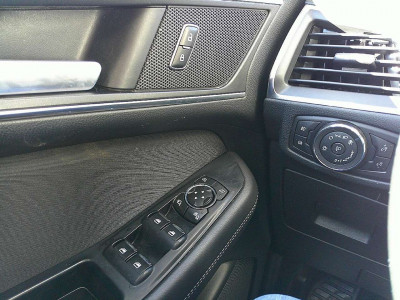 Ford S-MAX Gebrauchtwagen