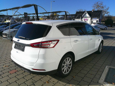Ford S-MAX Gebrauchtwagen