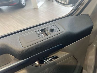 Ford Tourneo Custom Neuwagen