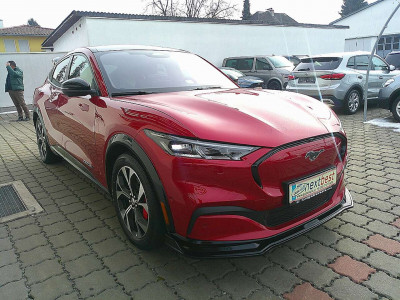 Ford Mustang Mach-E Gebrauchtwagen