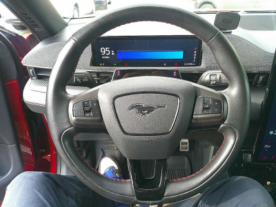 Ford Mustang Mach-E Gebrauchtwagen