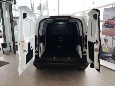 Ford Transit Courier Tageszulassung