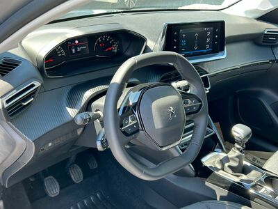 Peugeot 208 Gebrauchtwagen