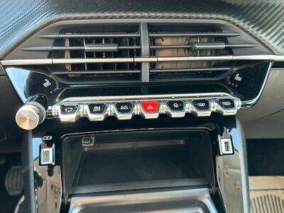 Peugeot 208 Gebrauchtwagen