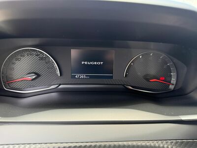 Peugeot 2008 Gebrauchtwagen Peugeot 2008 Gebrauchtwagen