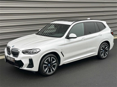 BMW iX3 Neuwagen