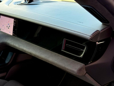 Porsche Taycan Gebrauchtwagen