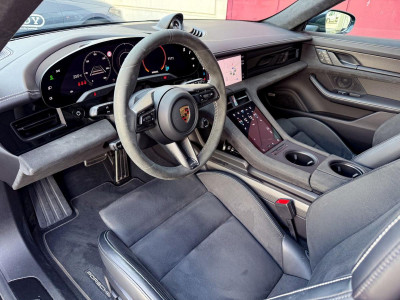 Porsche Taycan Gebrauchtwagen